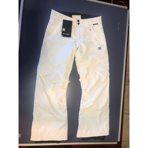 DC snowboard pants-brand new